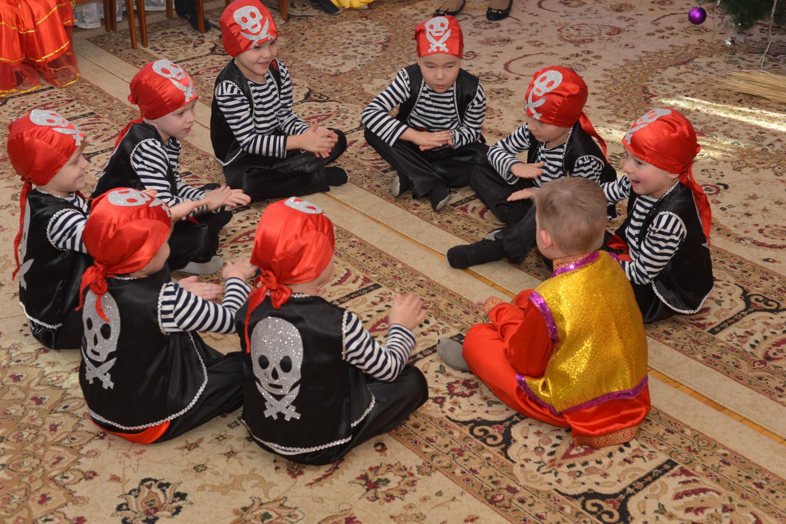 Новогодние утренники